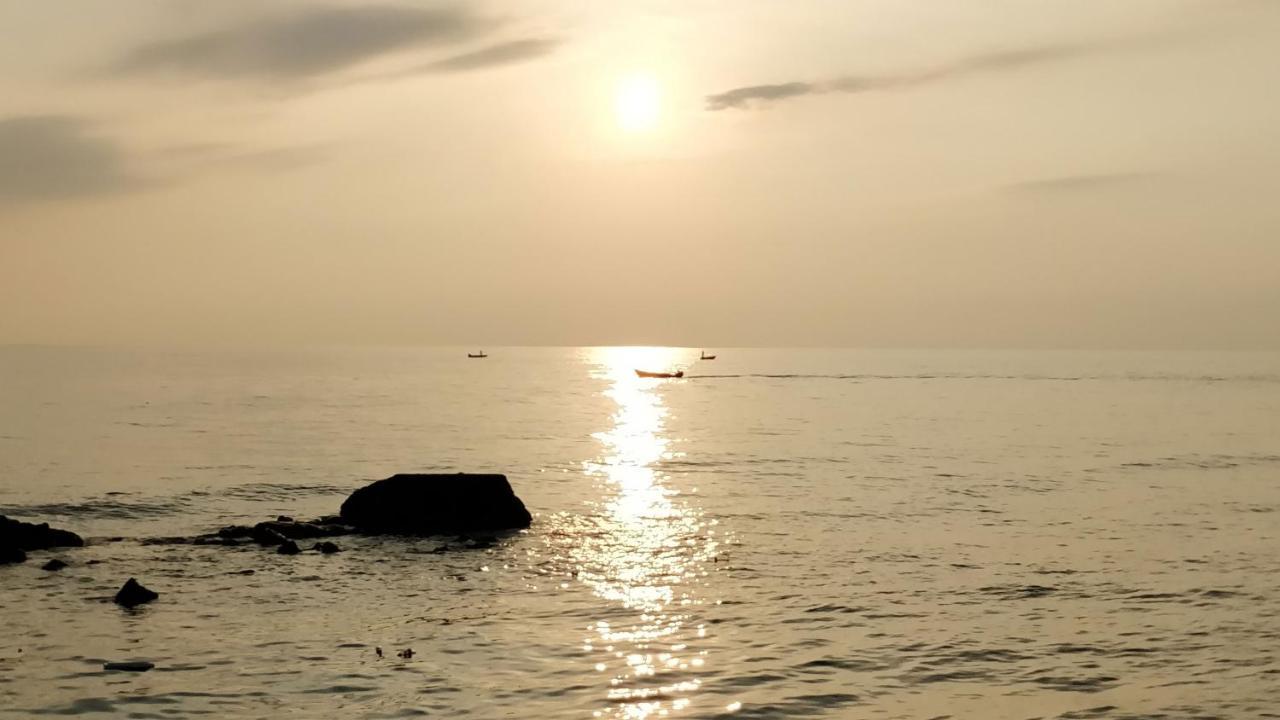 Muraka Inn Thoddoo Exteriér fotografie